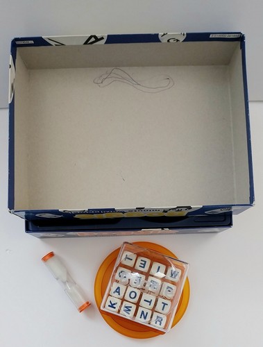 Vintage Boggle 3 Minute Word Game by Parker 2000 8yrs+ Complete - Picture 3 of 8