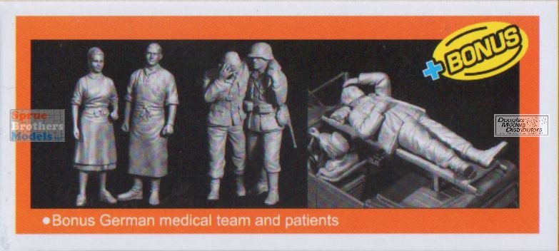 DML6336 1:35 Dragon Kubelwagen Ambulance with German Medical Team