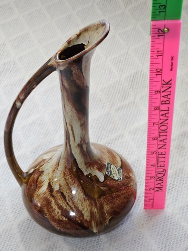 Dryden Pottery, Ozarks Frontier Vintage Original, 12" Tall Vase Brown & Cream - Picture 15 of 15