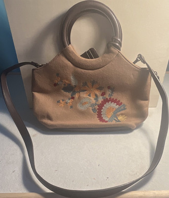 Relic Tan Floral Embroidered Satchel Top Handle Bag Zip Detachable Strap