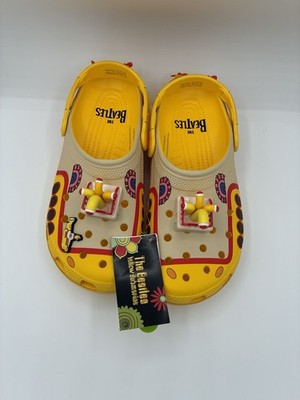 Crocs Beatles Yellow Submarine Classic Clog Men 8 / Women 10 NWT 210893-90H