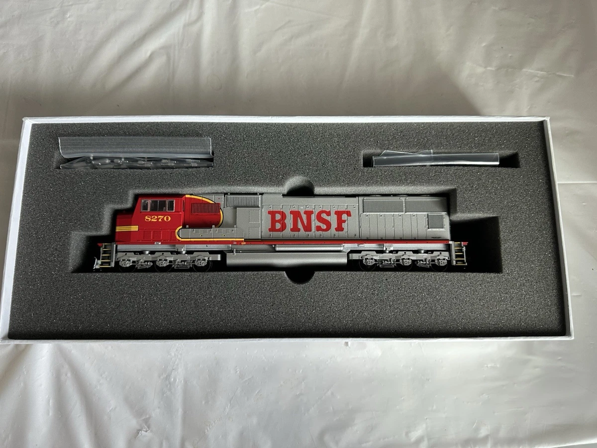 BNSF Railway HO Diesel Locomotive Model Railroad Locomotives with