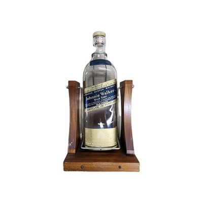 Johnnie Walker Black Label Scotch Whisky Swing Cradle Pourer