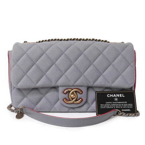 Item CHANEL Medallion Matelasse Single Flap W Chain 2 Way Crossbody Shoulder Bag