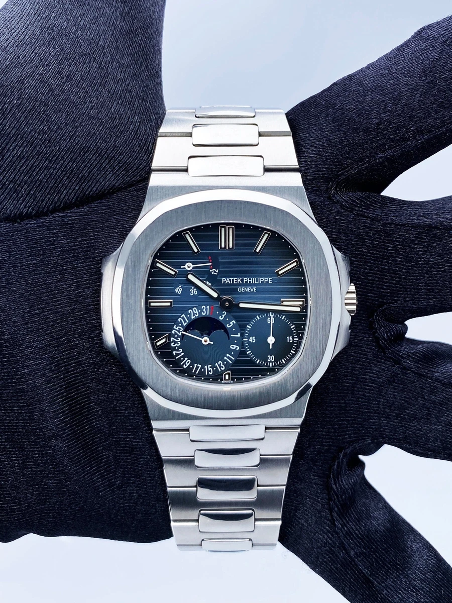 Patek Philippe Nautilus 5712 1A Moon Phase Mens Watch Box Papers
