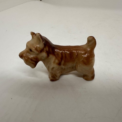 Vintage Japan Miniatur Keramik Hund Figuren Set 6 braun & weiß 1"-2" - Bild 2 von 9