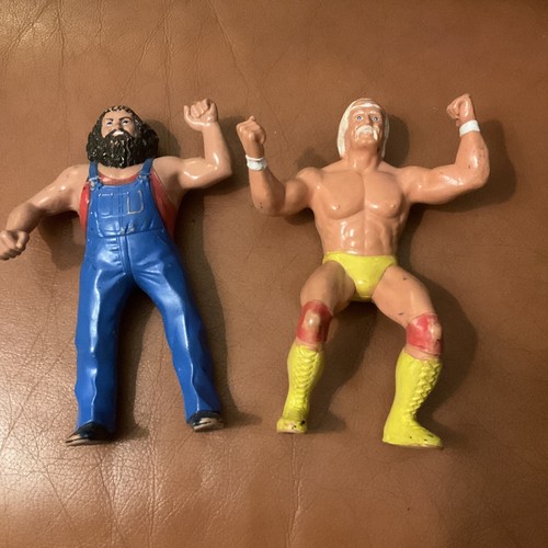 HULK HOGAN 8 Wrestling Superstars WWF 1984 Titan L...