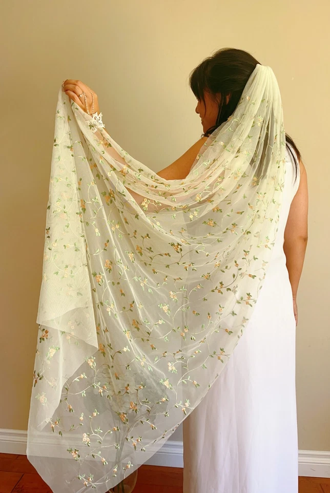 Velo Flor Silvestre Estilo Más Largo, Bordado Color Beige Velo Flores Florales Boda Foto 4 de 4