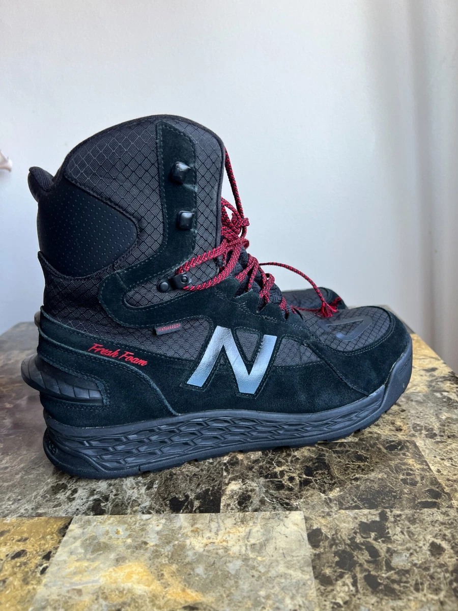 New Balance Fresh Foam 1000v1 waterproof Boots Men's Size 13 (Read)