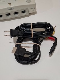 FOR PARTS OR REPAIR Sega Dreamcast Console with Controller and Cords