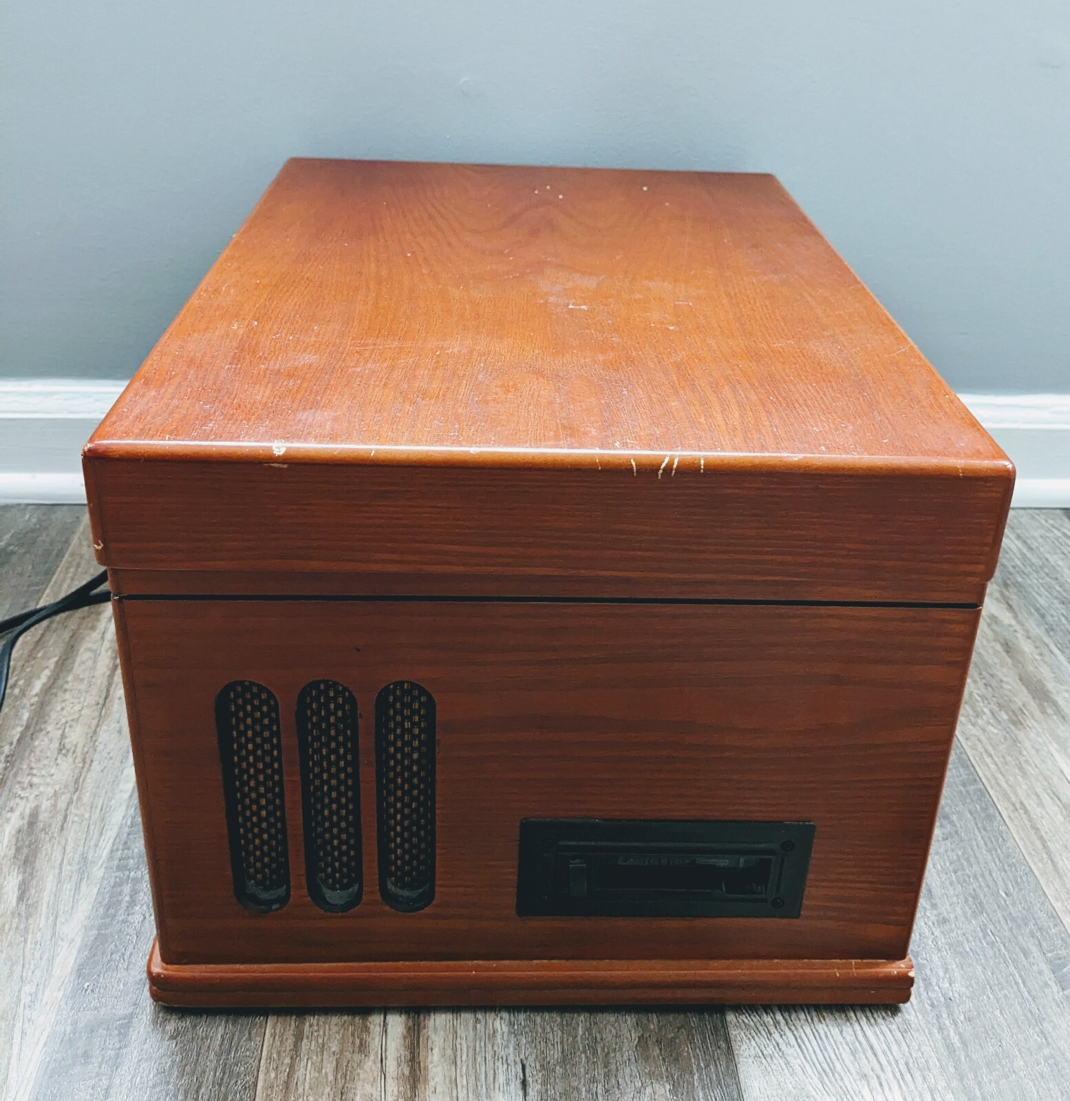 CROSLEY CR74 Record Player Am/fm Radio, CD Player Cassette Player