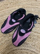 Easy USA Wave Watershoes Women's Size 5 Pink Brand new Water Sports