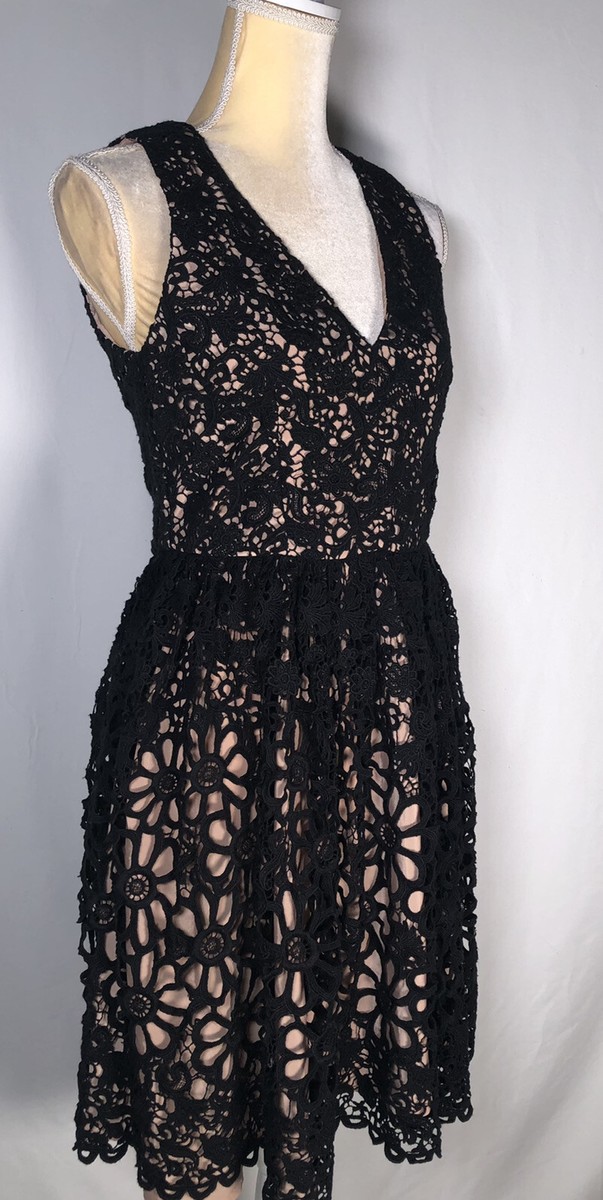express floral lace midi dress Endless Rose main image 0