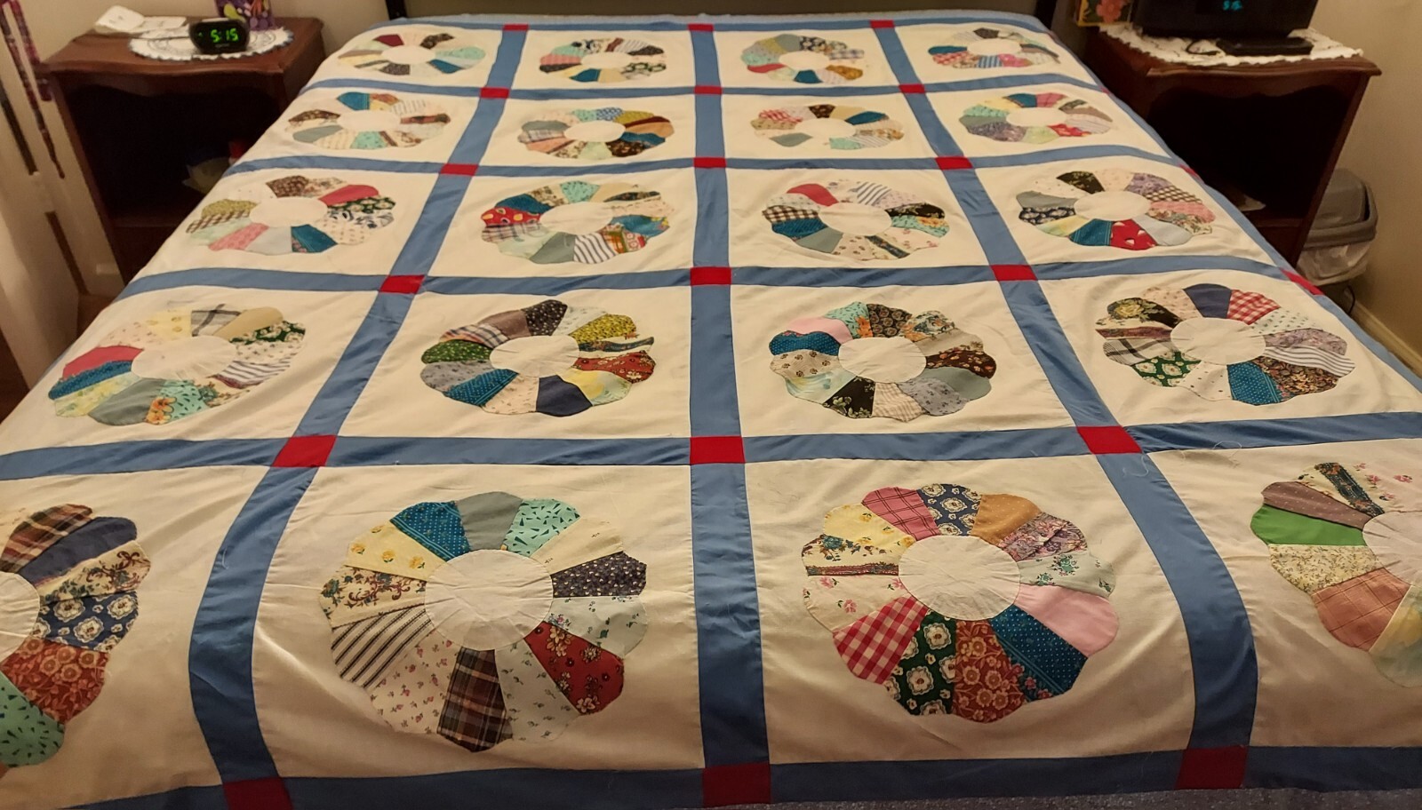 4 vintage quilt tops, 1 table runner top, 51 vintage quilt blocks. eBay
