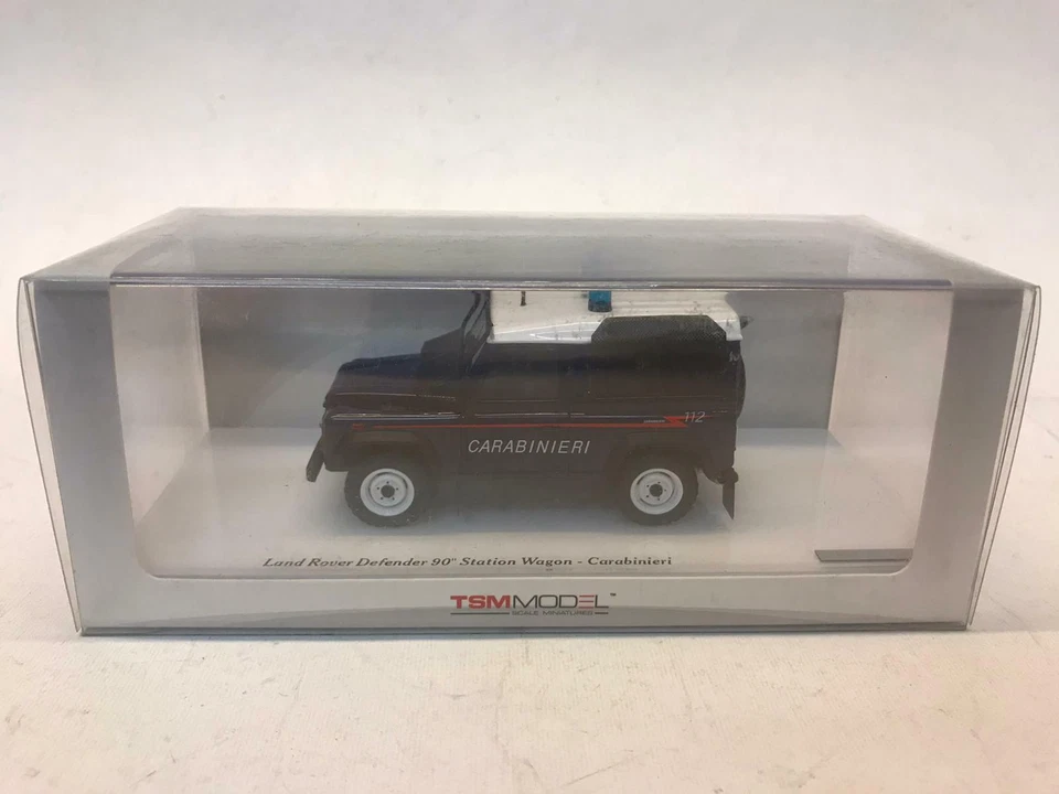 TSM Land Rover Defender 90 SW CARABINIERI 1/43 TSM164326 - Immagine 2 di 3