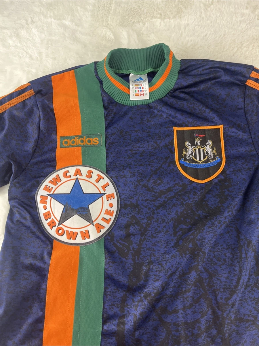 Maillot Vintage Newcastle United Officiel – Pas Un Maillot Match-worn Mais Porté, état D'occasion