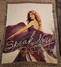 Taylor Swift Blanket Tapestry Fringe 2011 Speak Now Tour Woven Throw Full Size