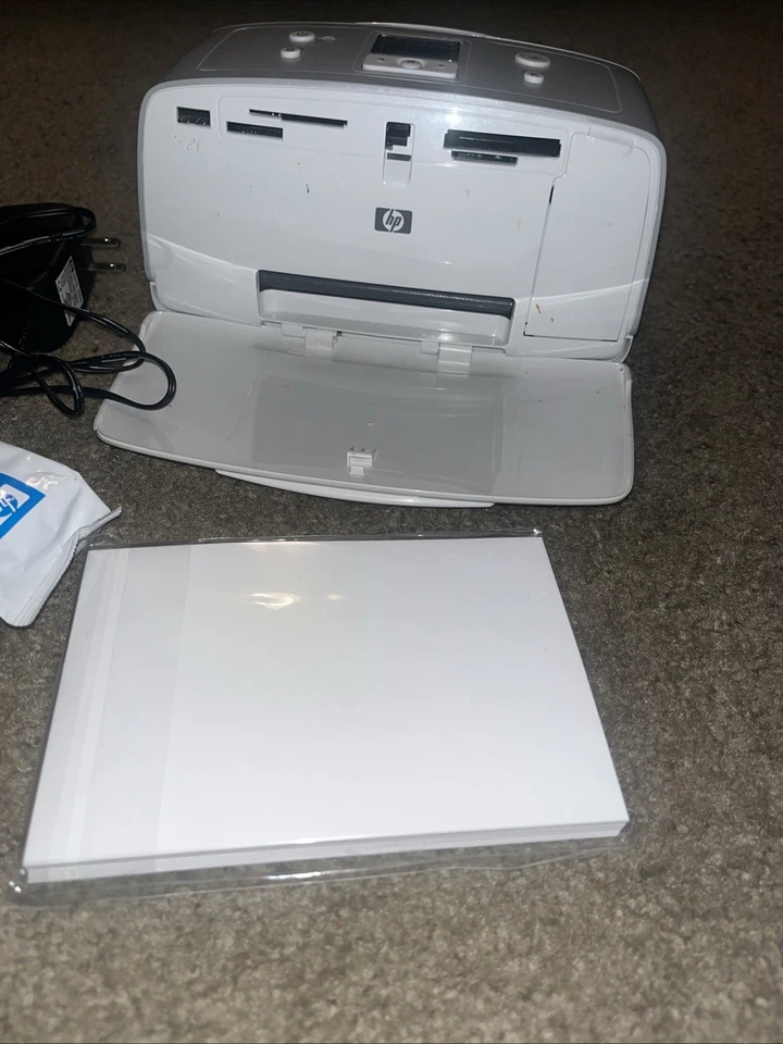 HP Photosmart 325 Compact Photo Printer - Image 2 of 4