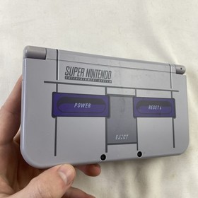 New Nintendo 3DS XL SNES Edition Gray Handheld Console