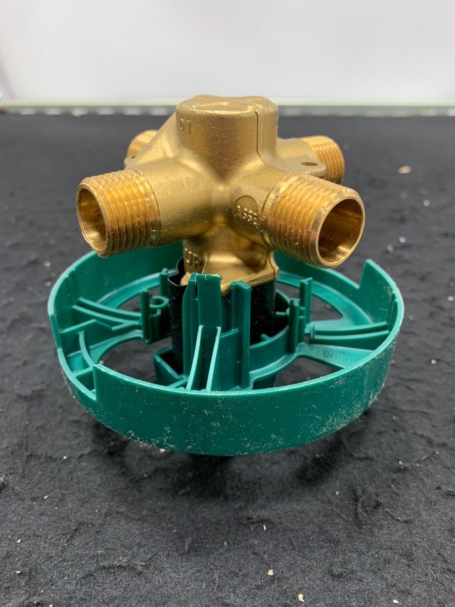 MOEN 82770BL Arlys Single Handle Tub And Shower Faucet, Matte Black