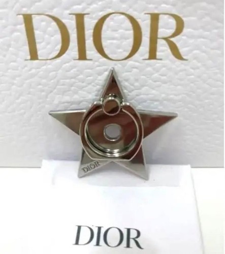 Christian Dior Novelty Smartphone ring star-shaped silver logo 2022 vip gift - 第 2/3 張圖片