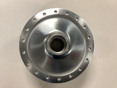 GENUINE YAMAHA PARTS - FRONT WHEEL HUB V50 V50E V75 V75E V90 - 517-25111-00-38