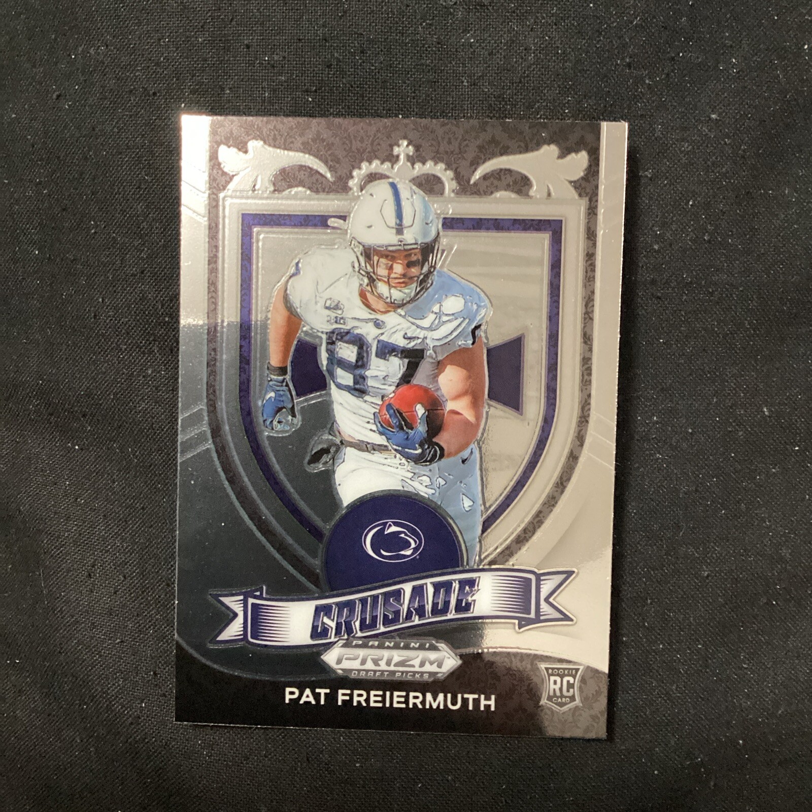 2021 Panini Prizm Draft Picks Crusade Pat Freiermuth #173 Rookie            19