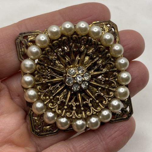 Vintage Oval Large Faux Pearl Cabochon Filigree Gold Tone Scarf Pin Brooch - Picture 4 of 4