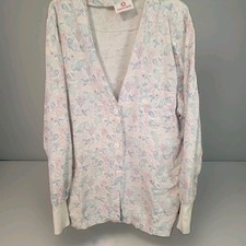Scrub jacket women's large patterned,button closure front pockets. Tie back