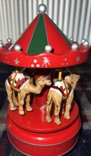 Vintage Carousel With Camels Wood Musical Plays Its A Small World-Red & Green