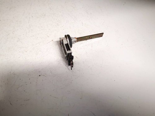 Volkswagen Tiguan 2007 Intake Air Temperature Sensor (Cabin Air Te #2667209-34