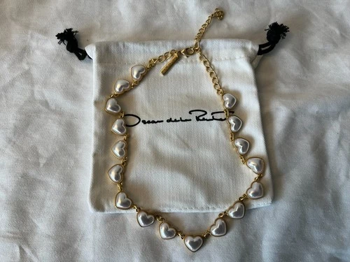 Oscar de la Renta Sweetheart Pearl Necklace