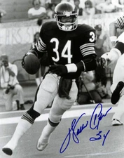 Walter Payton Autographed 8x10 Chicago Bears B&W Signed Reprint Photo