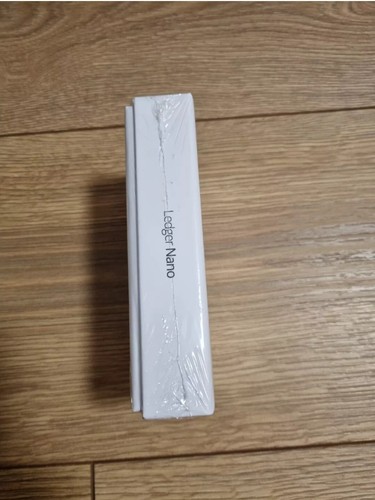 Ledger NANO RARE!! - Bild 2 von 3