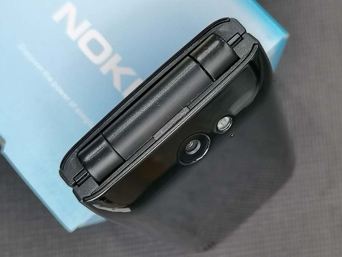 Classic Nokia 2720 Flip Phone 4G WiFi Unlocked microSDHC 4GB 512MB Bluetooth - Afbeelding 13 van 16