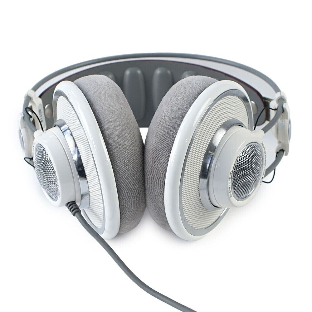 AKG Monitor Headphones K701 Made in Austria Austrian AKG Monitor Headphones K701 Made in Austria Austrian