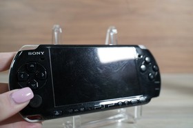 Sony PSP-3001 Console Black w/ OEM Charger Tested Working