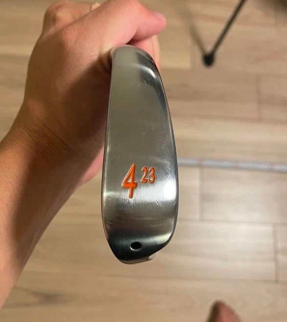 Plancha utilitaria flexible Dunlop Srixon ZU85 4U 23° Tour AD HY-95 S - Envío gratuito Foto 2 de 4