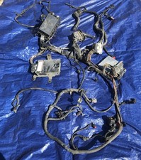 Vintage Ford E350 Powerstroke Diesel Under Ho...