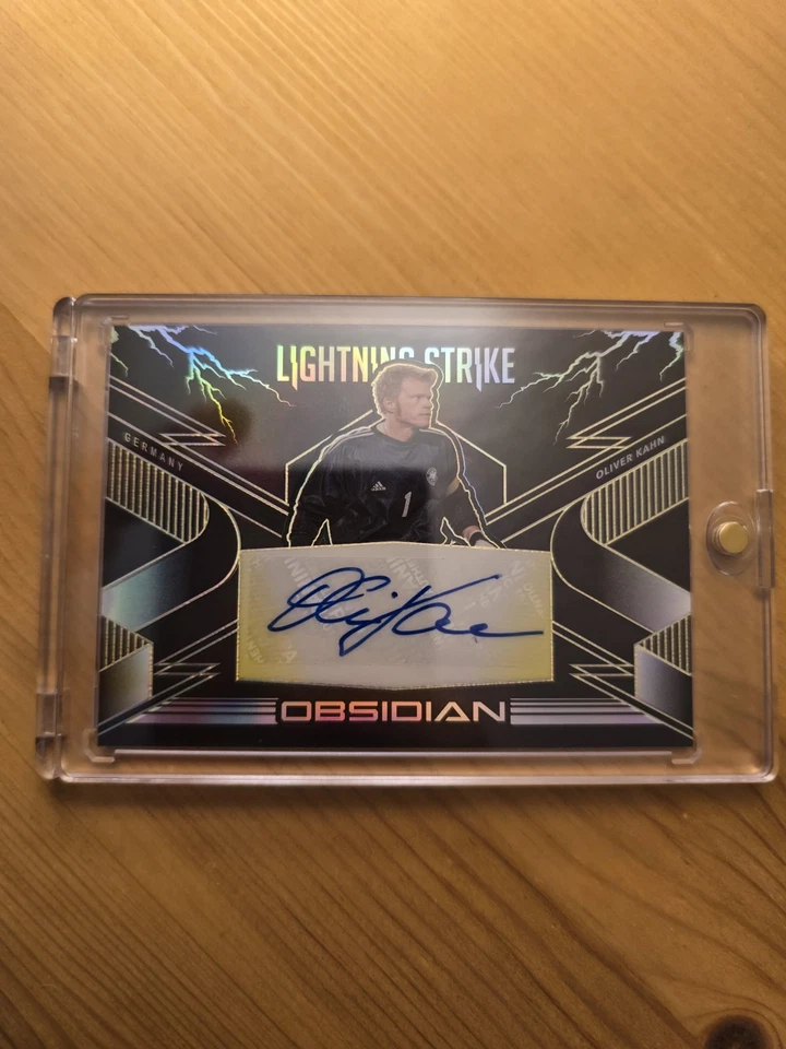 2021-22 Panini Obsidian Oliver Kahn Strike Auto 1/5 Germany - Bild 3 von 4