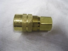 Milton 715 1/4" FPT M-Style Coupler USA