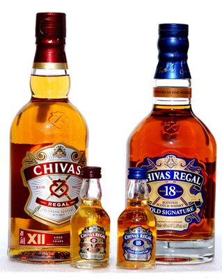 Chivas Regal  SET 30 je 1 X 0,7 +0,05 L 12 Years old je 1 x 0,7 +0,05 L 18 Years