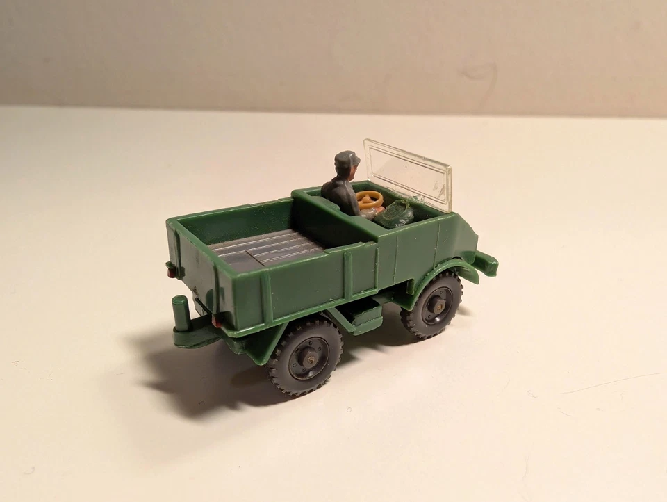 Wiking Unimog offen Typ 3 (1962 / 63), diamantgrün, GK 370/5, Saure 478/3, schön - Bild 3 von 4