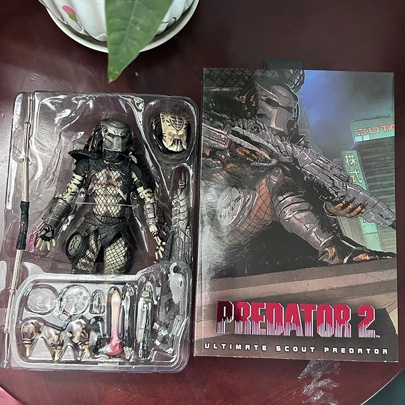 NECA (ACTION FIGURE) ALIEN＆PREDATOR 7インチ s-l400.jpg