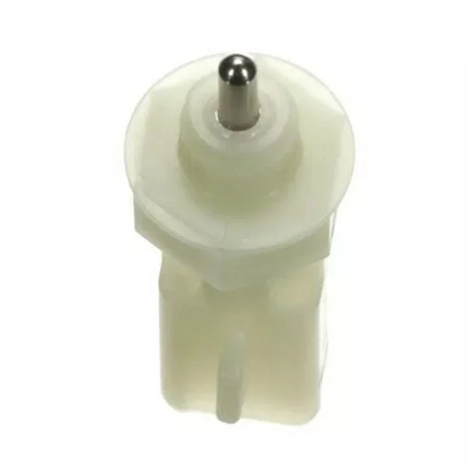 Brake Master Cylinder Switch for Ford F Series 6U9Z2B264A Installation - Image 3 of 4