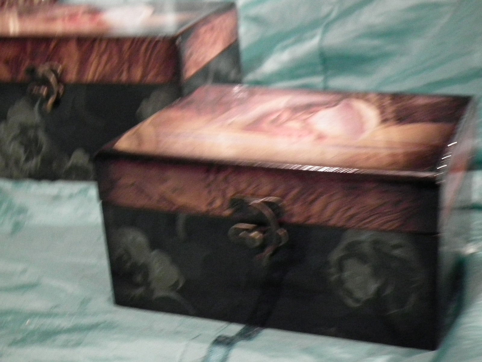 Picture 4 of 10