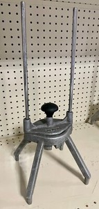 6 Section Easy Wedger Fruit / Vegetable Wedge Cutter