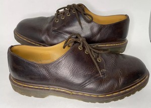dr martens 1561