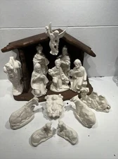 Lot Of 14 vintage wood hand made nativity manager with a 13 Piece porcelain set