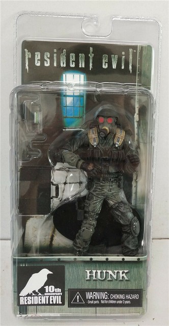 resident evil hunk figure